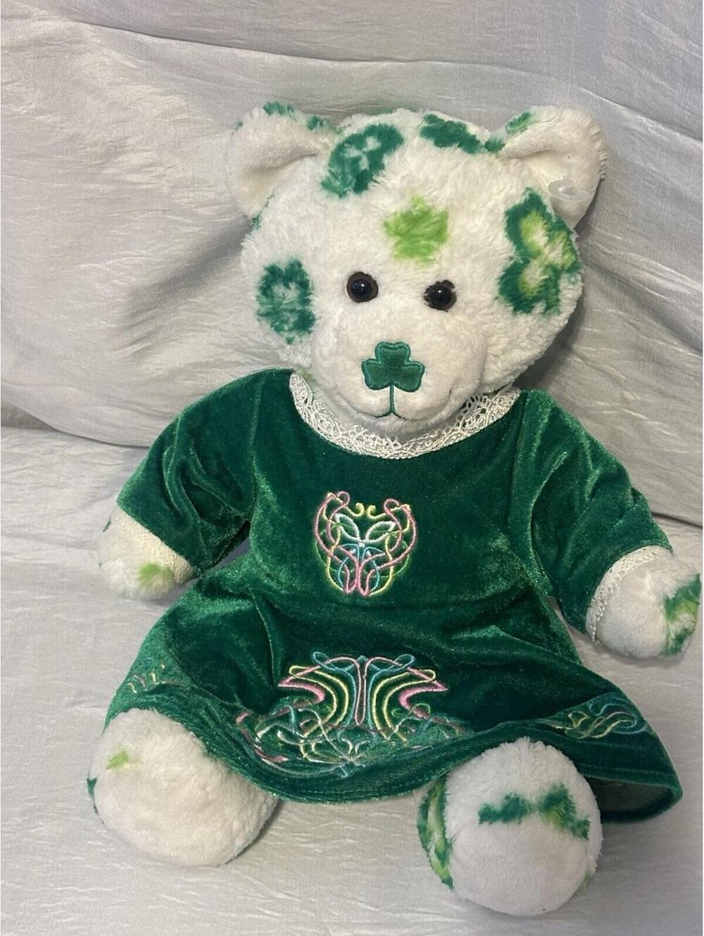 Build a Bear Plush Toy 16” Shamrock Clover St Patrick With Clothing